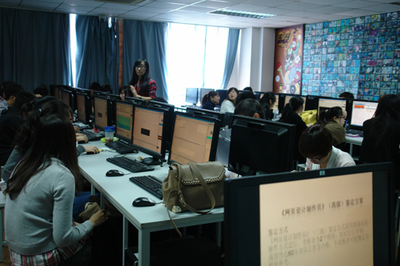 我院舉辦國家高級職業(yè)資格認(rèn)證培訓(xùn)